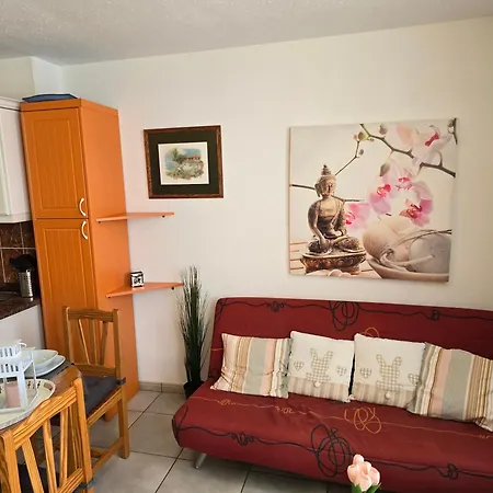Casa Palmera 4 Only 150 Meters To Beach, Heated Pool, Wifi, Sat-tv, Terrace, Central Location, Washing Machine Lägenhet *