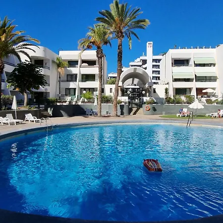 Casa Palmera 4 Only 150 Meters To Beach, Heated Pool, Wifi, Sat-tv, Terrace, Central Location, Washing Machine Lägenhet Playa de las Americas (Tenerife)