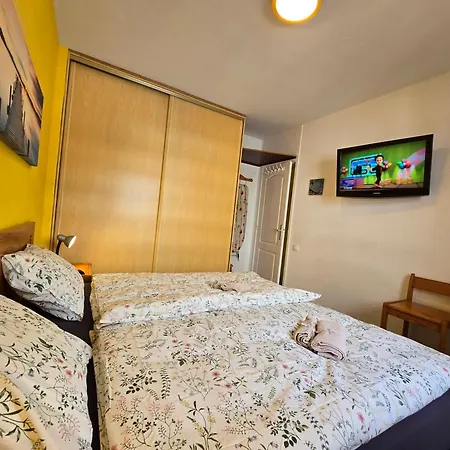 Lägenhet Casa Palmera 4 Only 150 Meters To Beach, Heated Pool, Wifi, Sat-tv, Terrace, Central Location, Washing Machine Playa de las Americas (Tenerife)